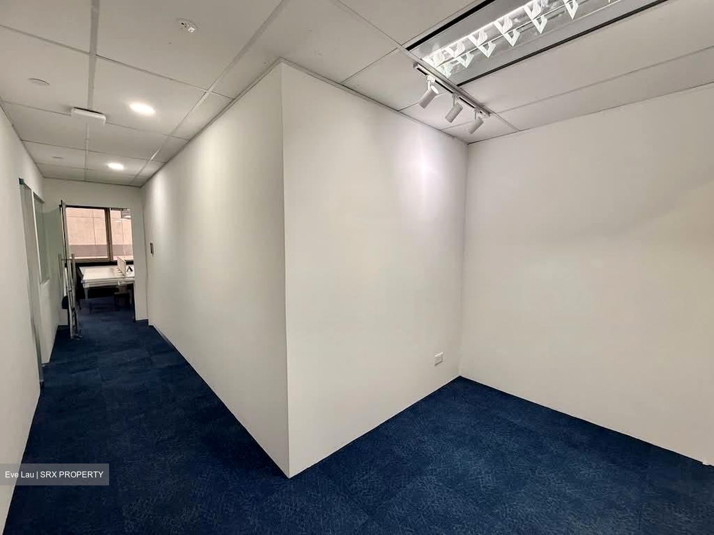 Keck Seng Tower (D1), Office #561000401